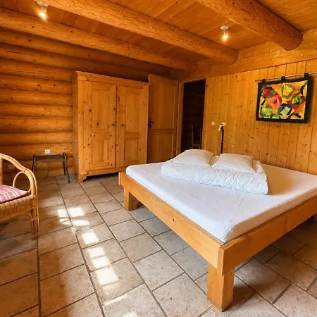 Les Des Hauts De Pairis Appartement